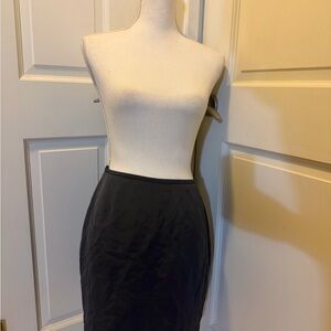 Classic Navy Pencil Skirt - Sleek Office Staple